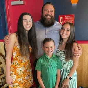 Meet your Posher, Philip